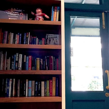 يانغون Pickled Tea Hostel المظهر الخارجي الصورة
